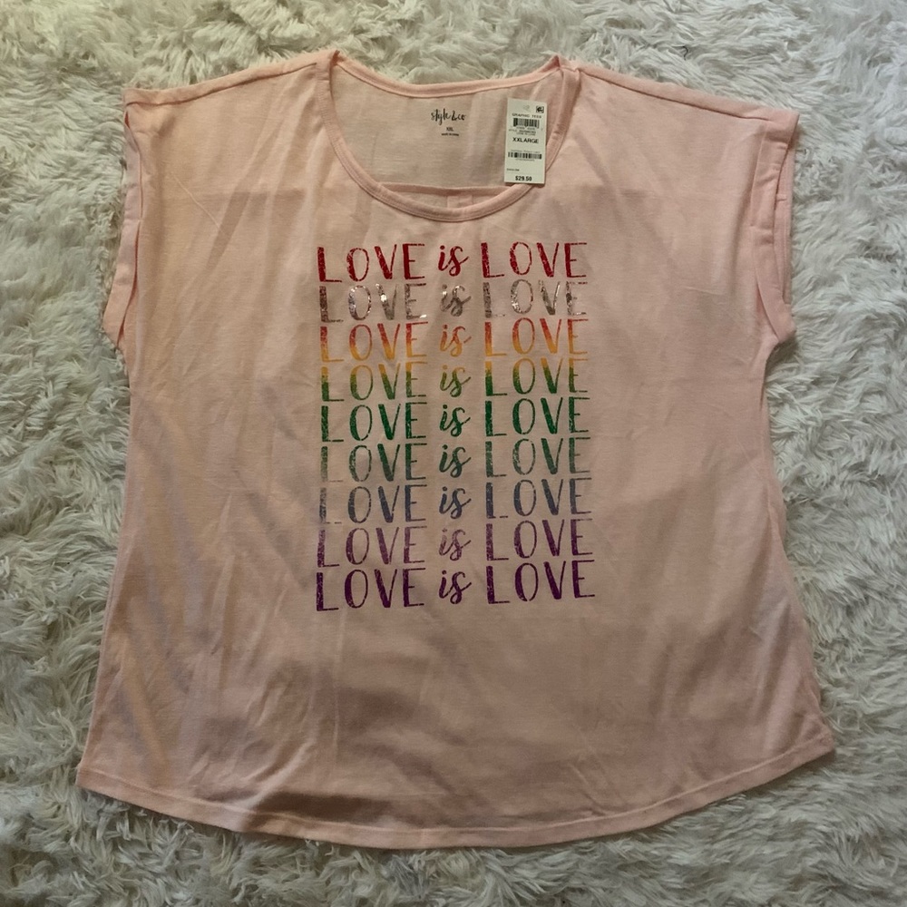 Love is Love Pink Tee - Picture 1 of 9